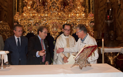 Una representación de nuestra Hermandad recibida en la Basílica de la Macarena