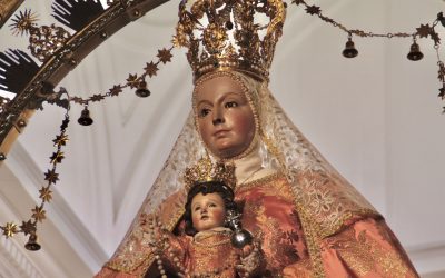 Nuestra Señora vestida para la Candelaria