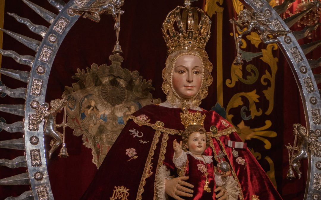 Altar de Cultos con motivo de la Novena a Nuestra Señora de la Estrella 2023